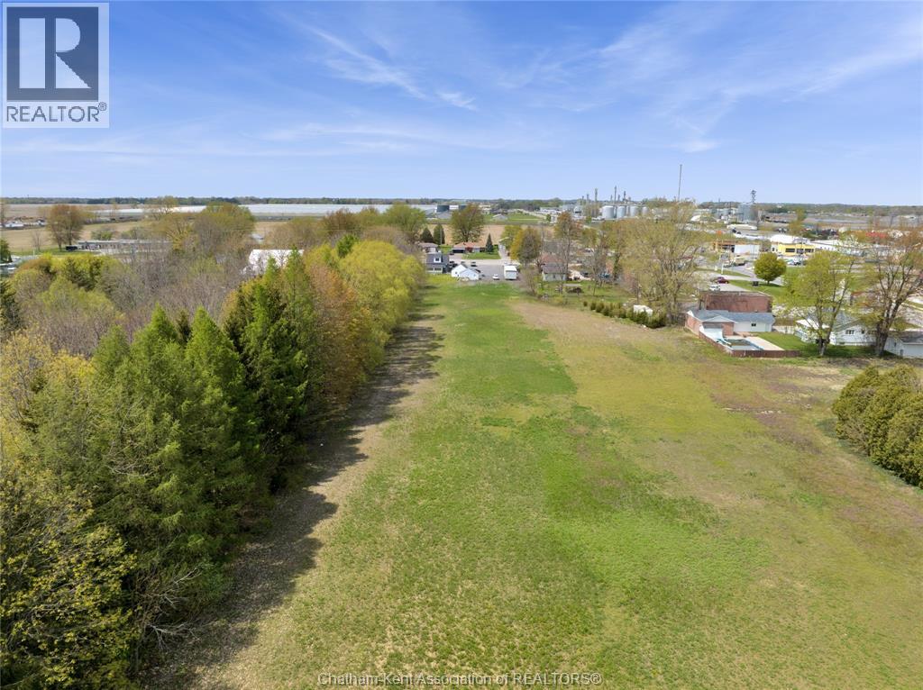 7756 Queen's Line Property Photo 8