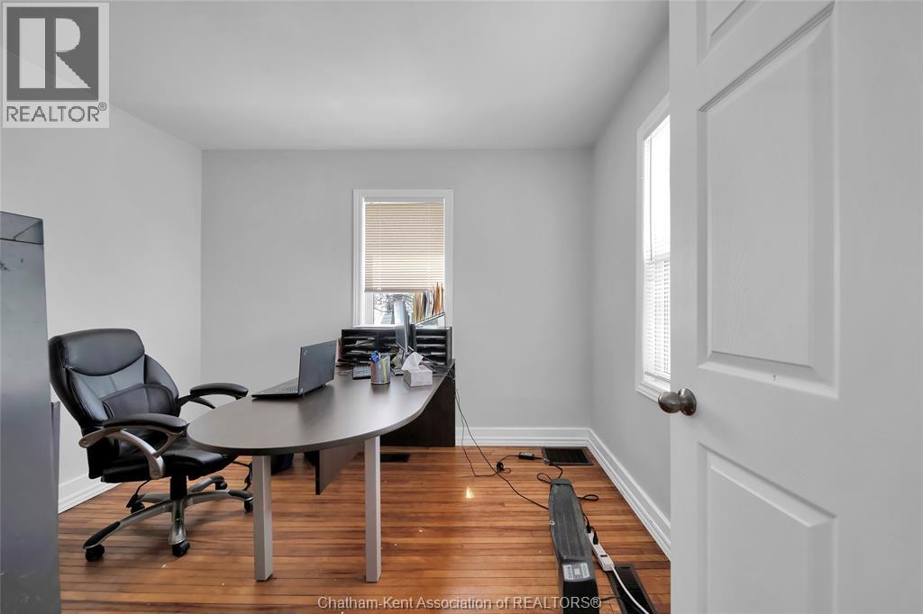 7756 Queen's Line Property Photo 26