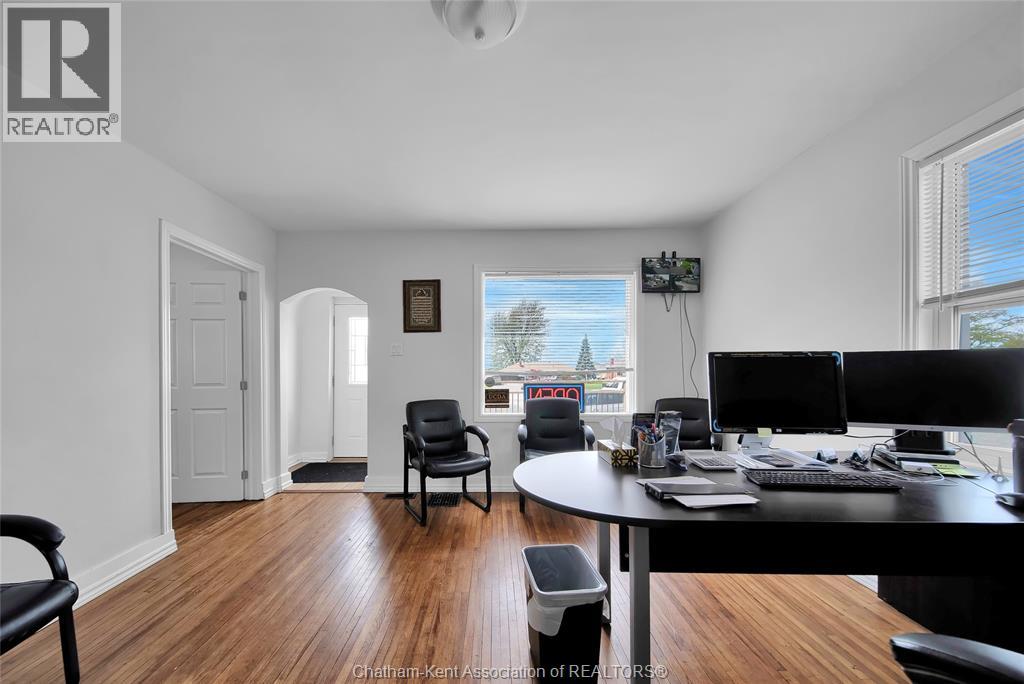 7756 Queen's Line Property Photo 29