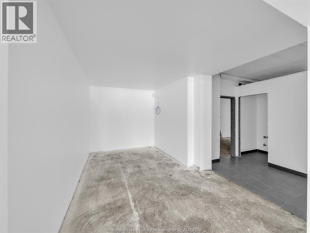 2451 Tecumseh Road West Unit# C Property Photo 19