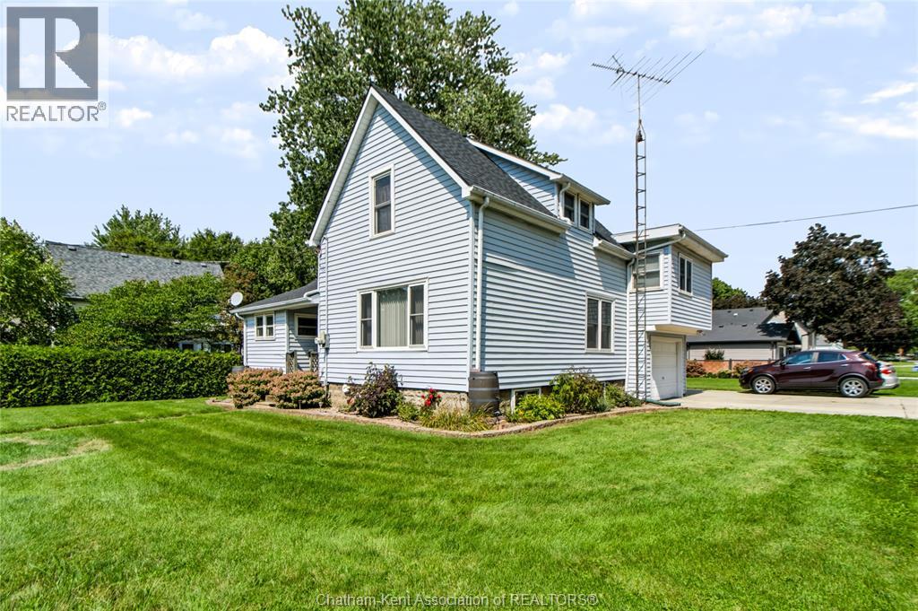 24 King STREET South Property Photo 1