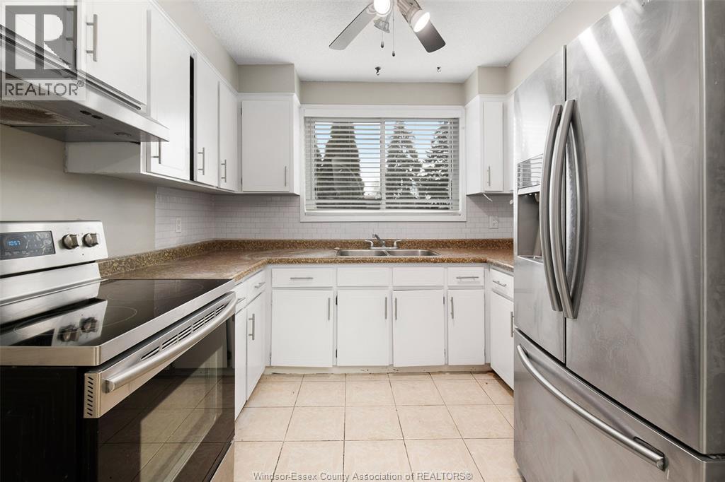 10820 Mulberry Drive Unit# Lower Property Photo 8