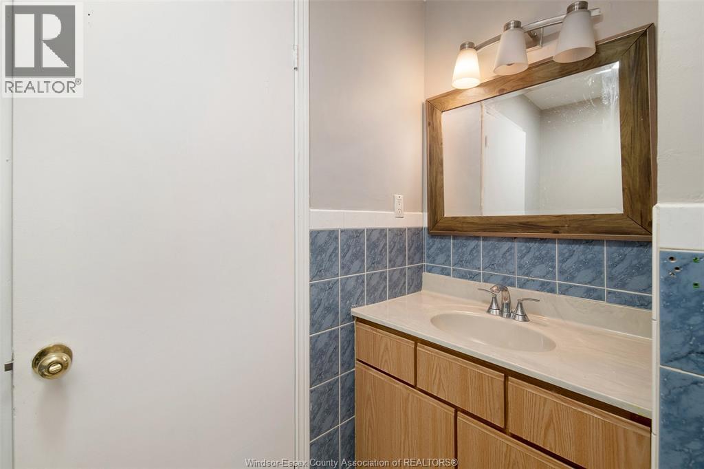 10820 Mulberry Drive Unit# Lower Property Photo 15