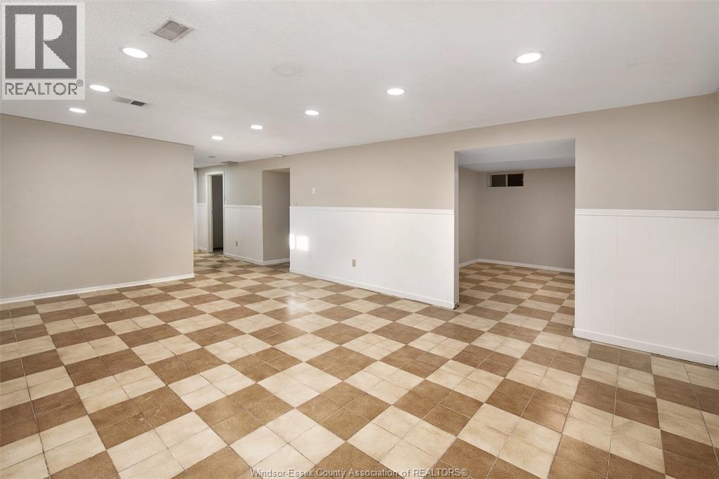 10820 Mulberry Drive Unit# Lower Property Photo 18