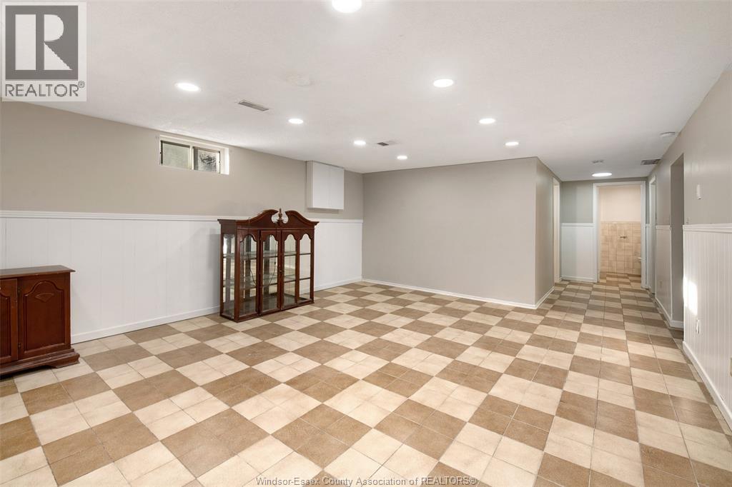10820 Mulberry Drive Unit# Lower Property Photo 19