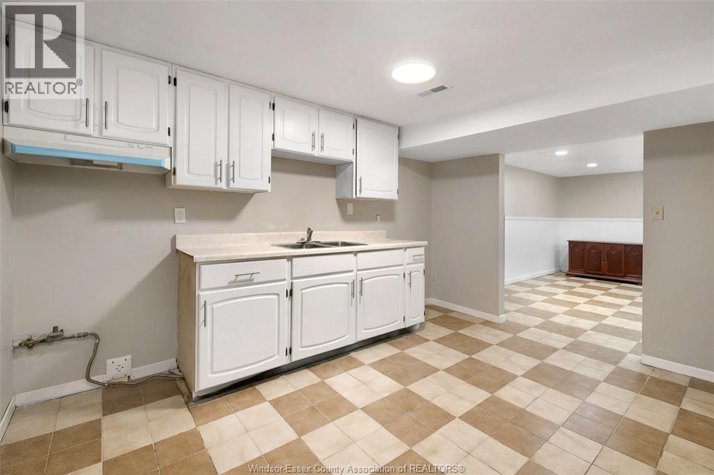 10820 Mulberry Drive Unit# Lower Property Photo 21