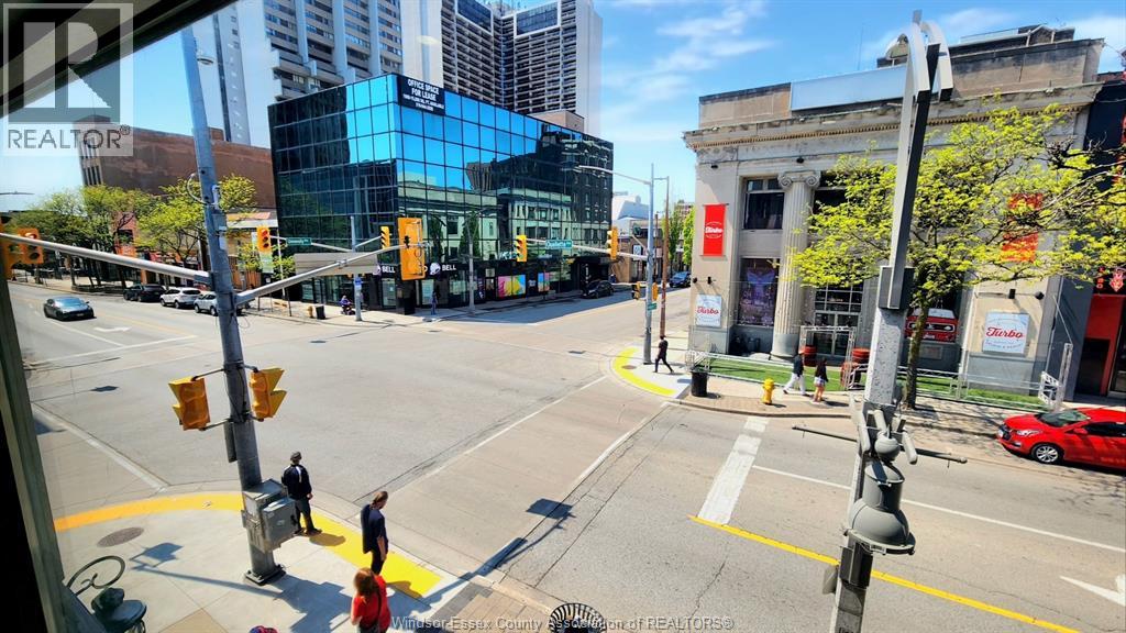 286 Ouellette Avenue Property Photo 20