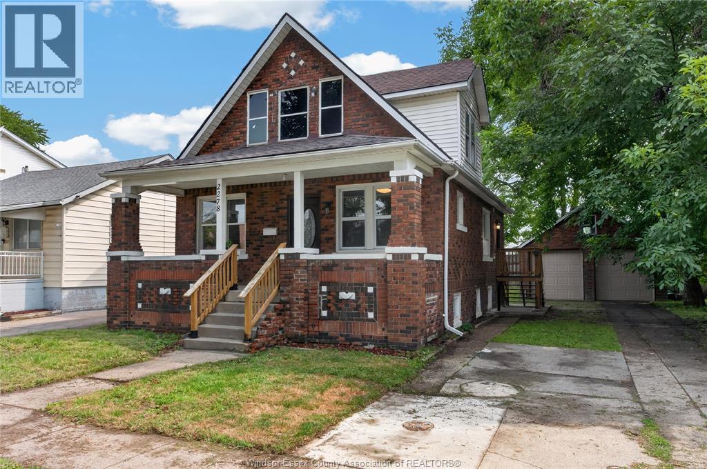 2278 Cadillac Property Photo 3