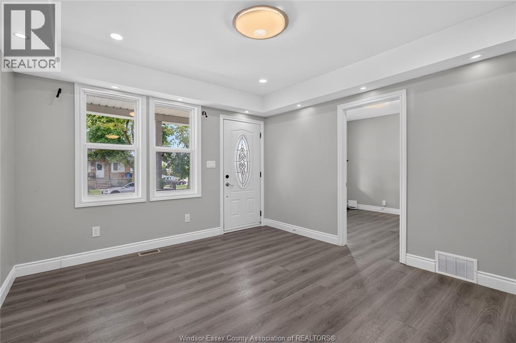2278 Cadillac Property Photo 7