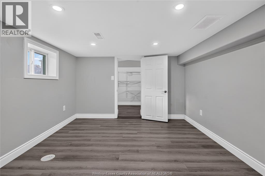 2278 Cadillac Property Photo 37