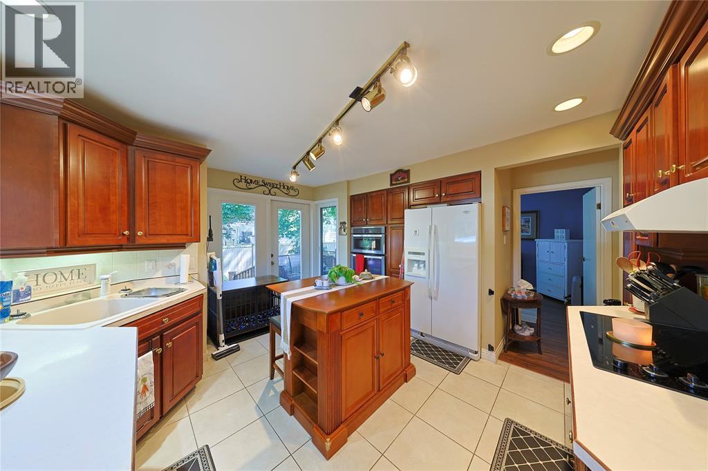 1208 Colborne Road Property Photo 12