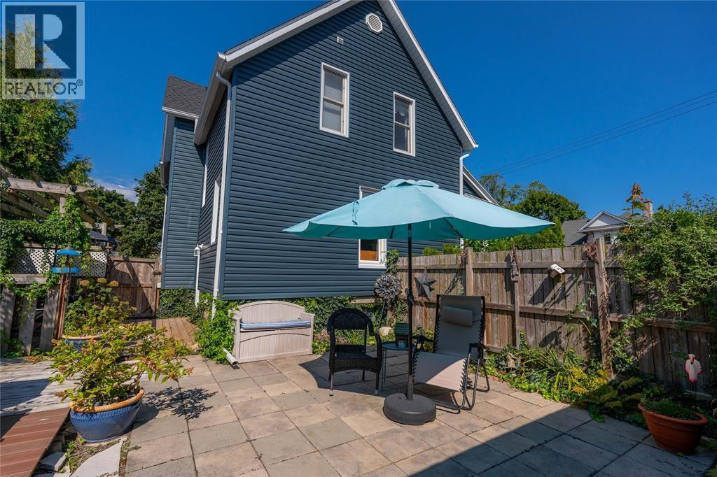 224 Vidal Street South Property Photo 35