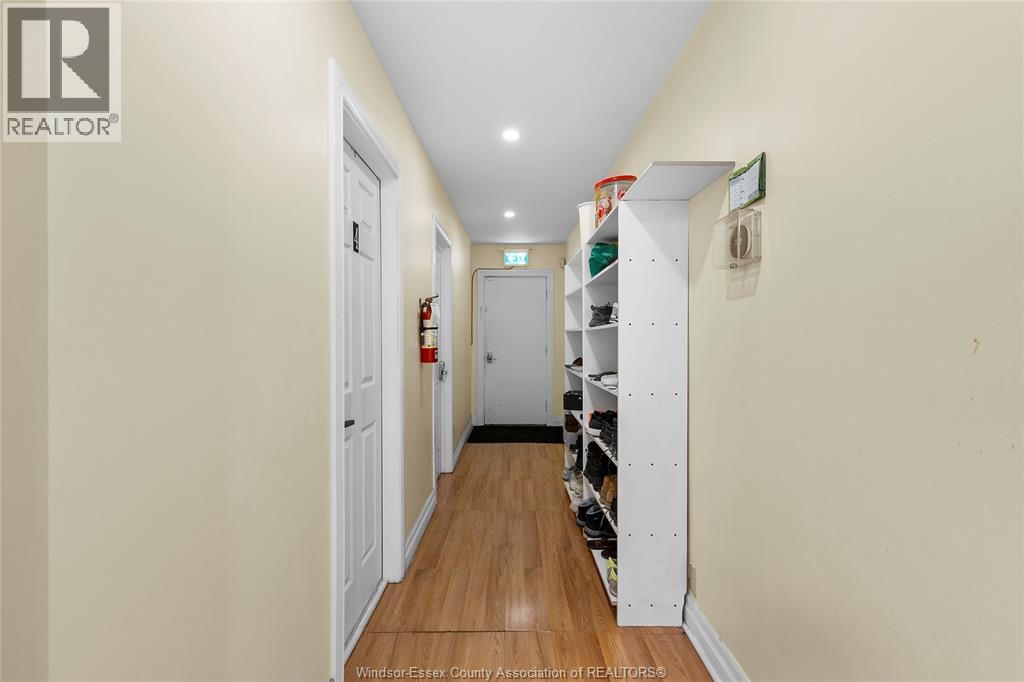 609 St. Joseph Property Photo 4