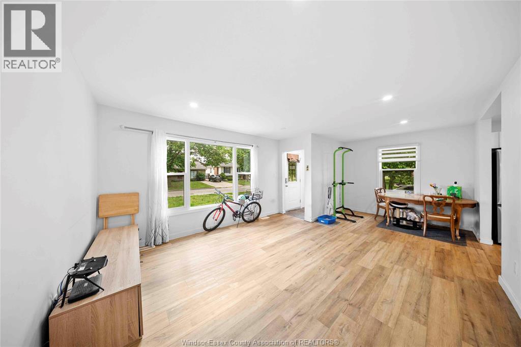 3495 Longfellow Avenue Property Photo 27