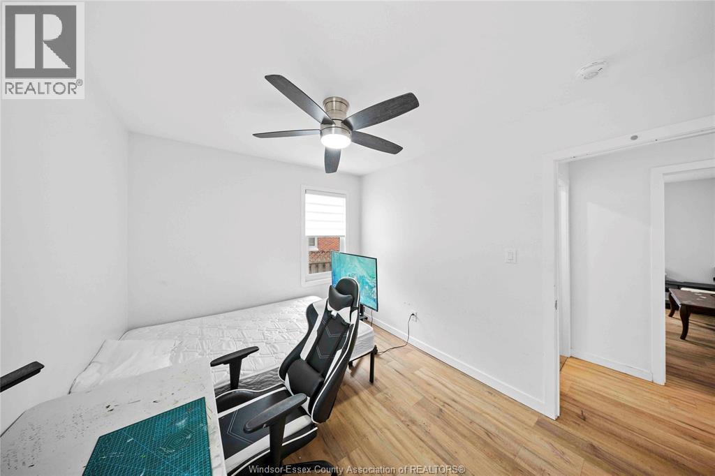 3495 Longfellow Avenue Property Photo 35