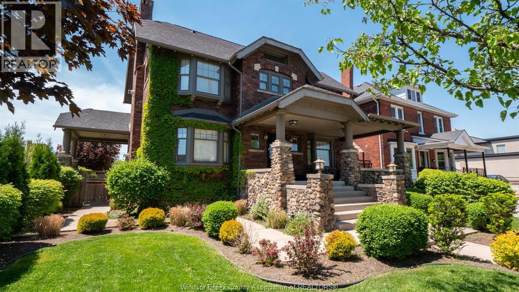 1165 Ouellette Avenue Property Photo 3