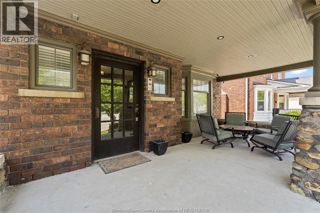 1165 Ouellette Avenue Property Photo 13