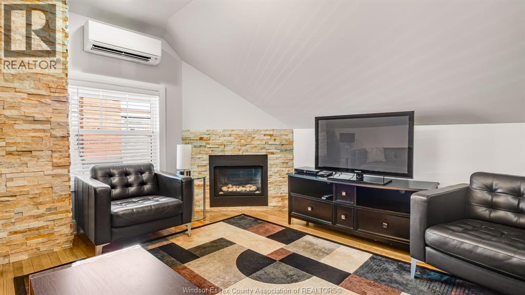 1165 Ouellette Avenue Property Photo 15