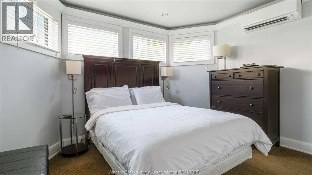 1165 Ouellette Avenue Property Photo 22