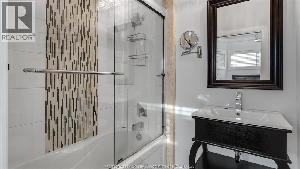 1165 Ouellette Avenue Property Photo 28