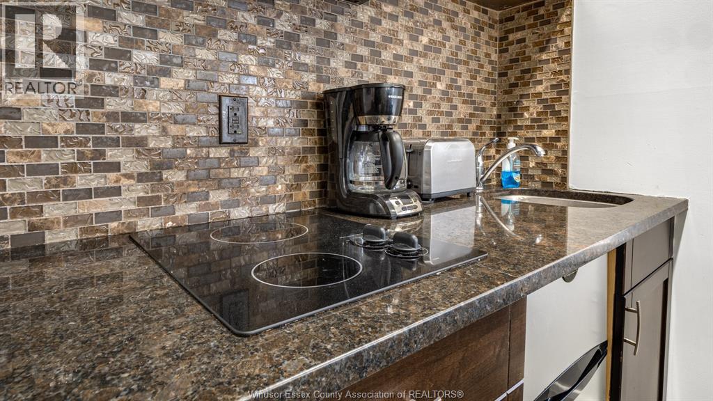 1165 Ouellette Avenue Property Photo 35