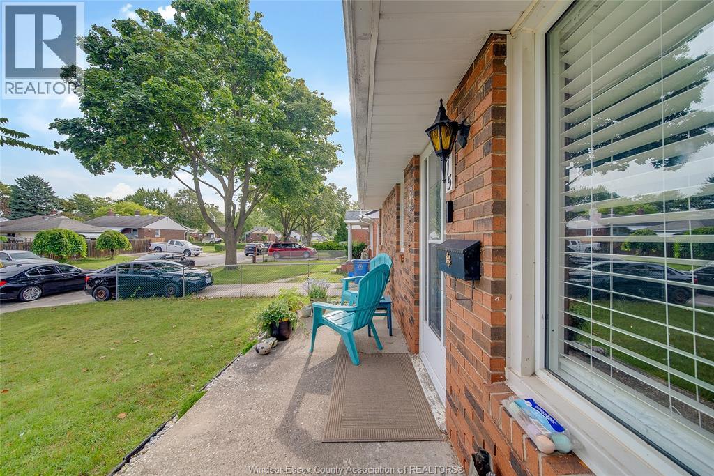 1215 Chappell Unit# Lower Property Photo 14