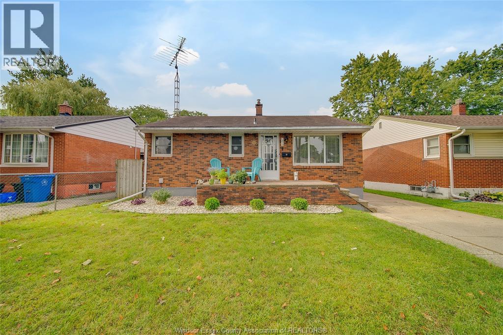 1215 Chappell Unit# Lower Property Photo 17