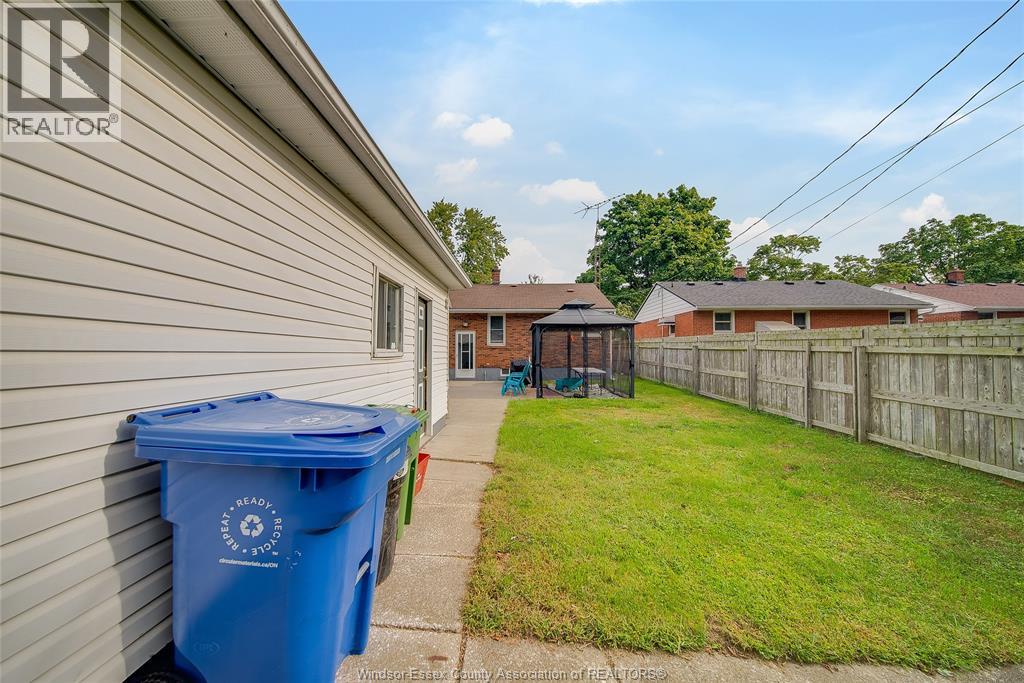 1215 Chappell Unit# Lower Property Photo 25