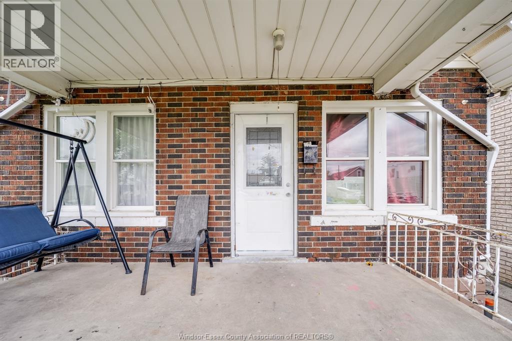 1180 Langlois Avenue Property Photo 6
