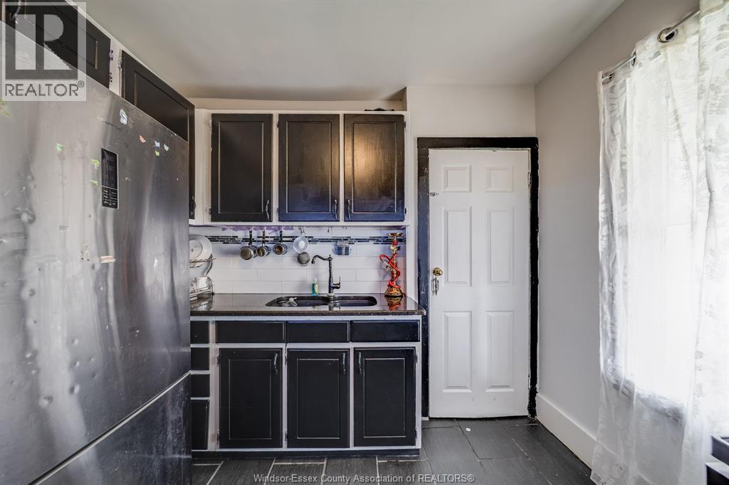 1180 Langlois Avenue Property Photo 14