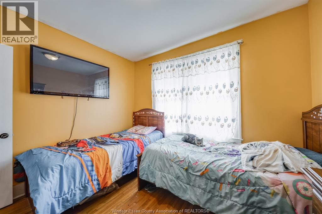 1180 Langlois Avenue Property Photo 17