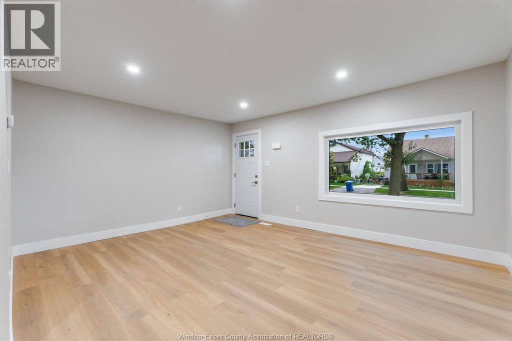 1462 Labadie Property Photo 5