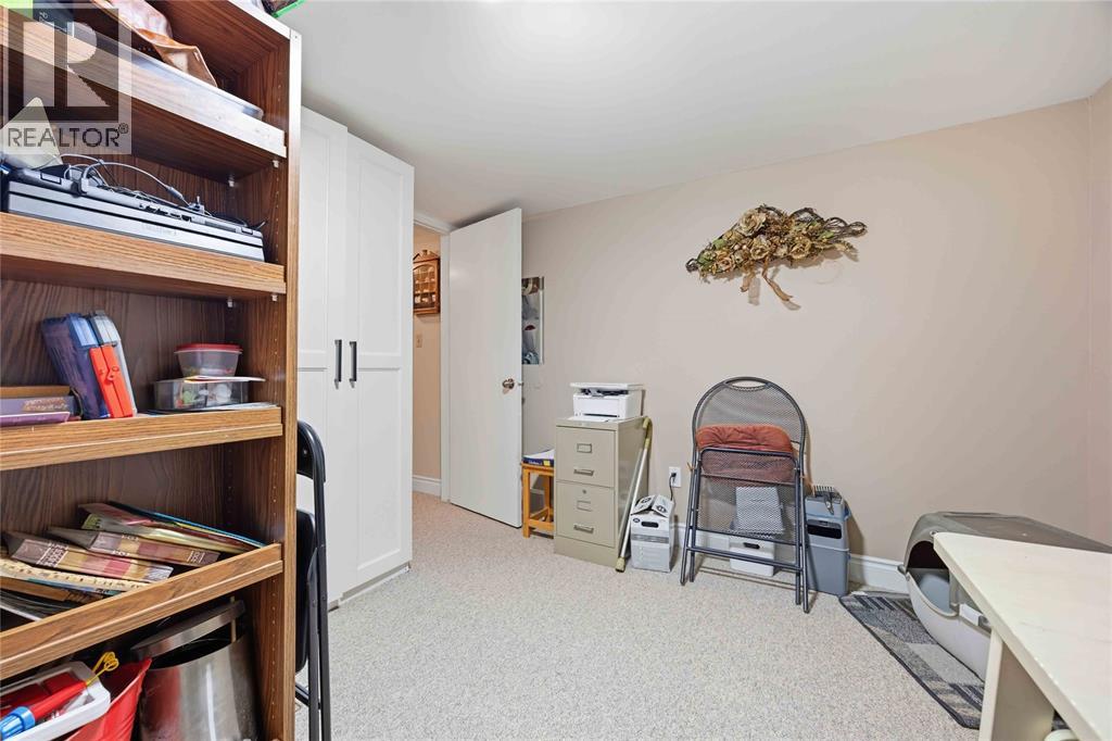 1293 Severin Drive South Property Photo 17