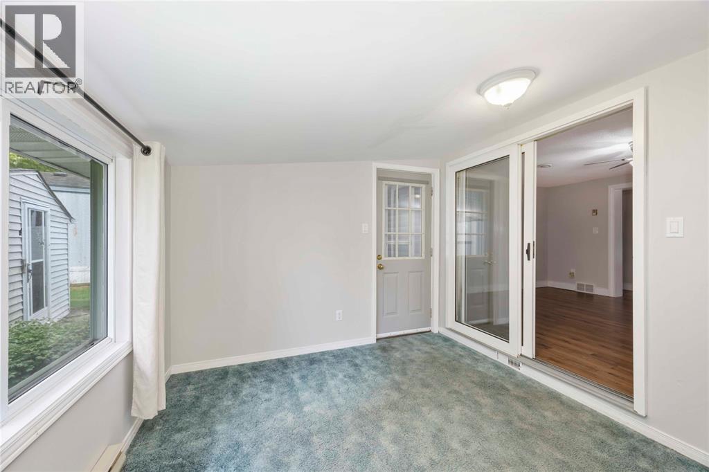 1940 London Line Unit# 107 Property Photo 19