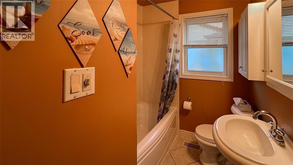 144 Grey Crescent Property Photo 12