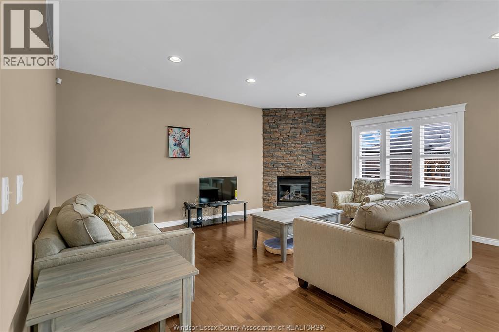 2259 St Patrick's Avenue Property Photo 9