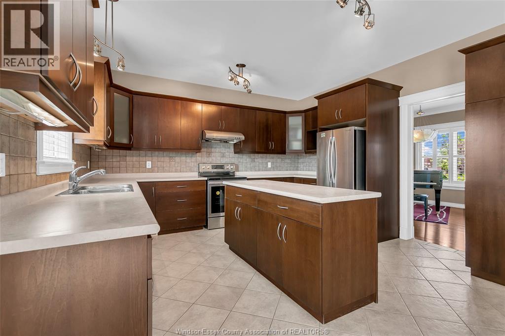 2259 St Patrick's Avenue Property Photo 12