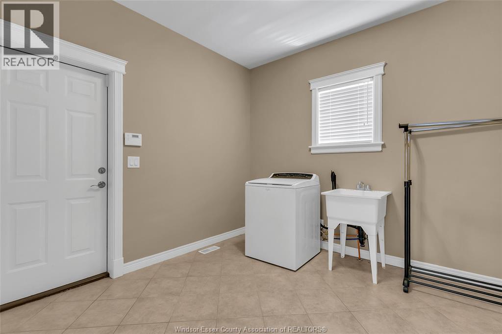 2259 St Patrick's Avenue Property Photo 18