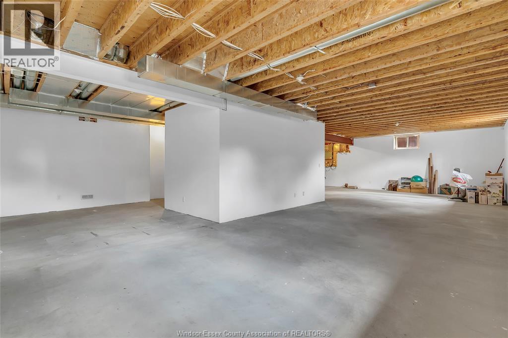 2259 St Patrick's Avenue Property Photo 32