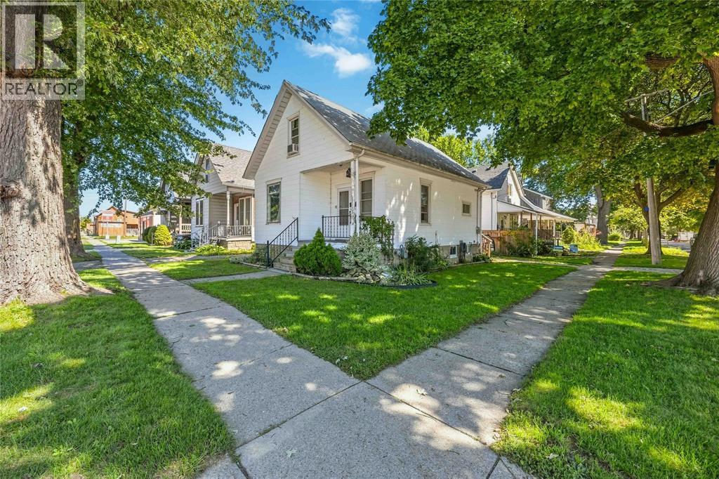 146 Mitton Street North Property Photo 4