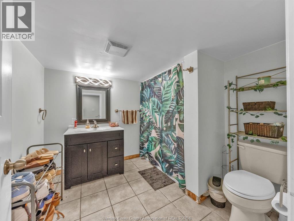 3149 Elmwood Crescent Property Photo 24