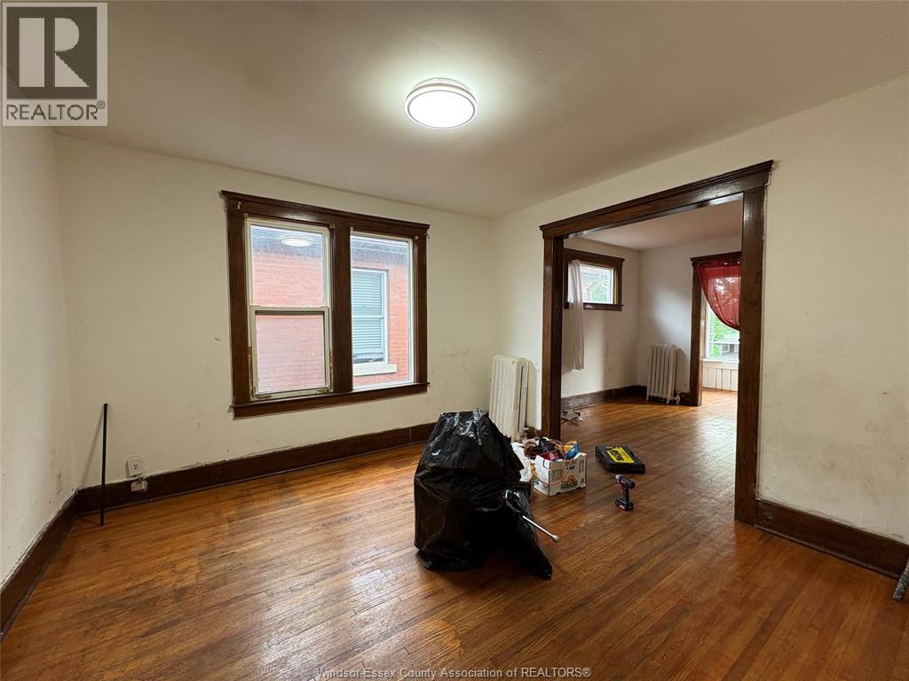 216 Cameron Avenue Property Photo 4