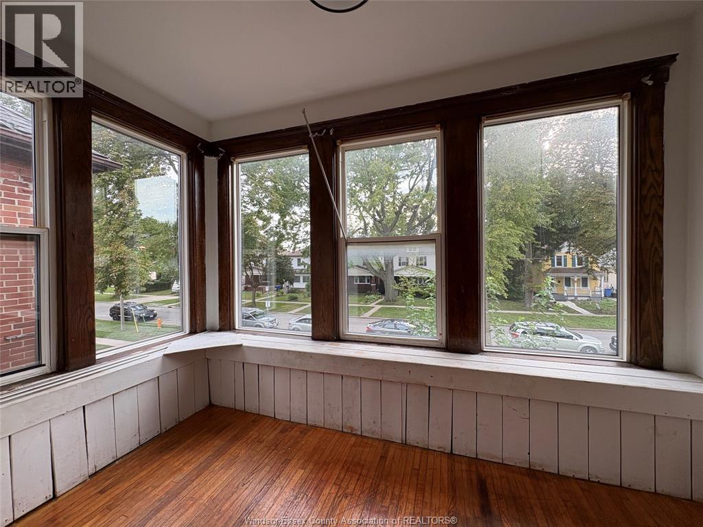 216 Cameron Avenue Property Photo 6