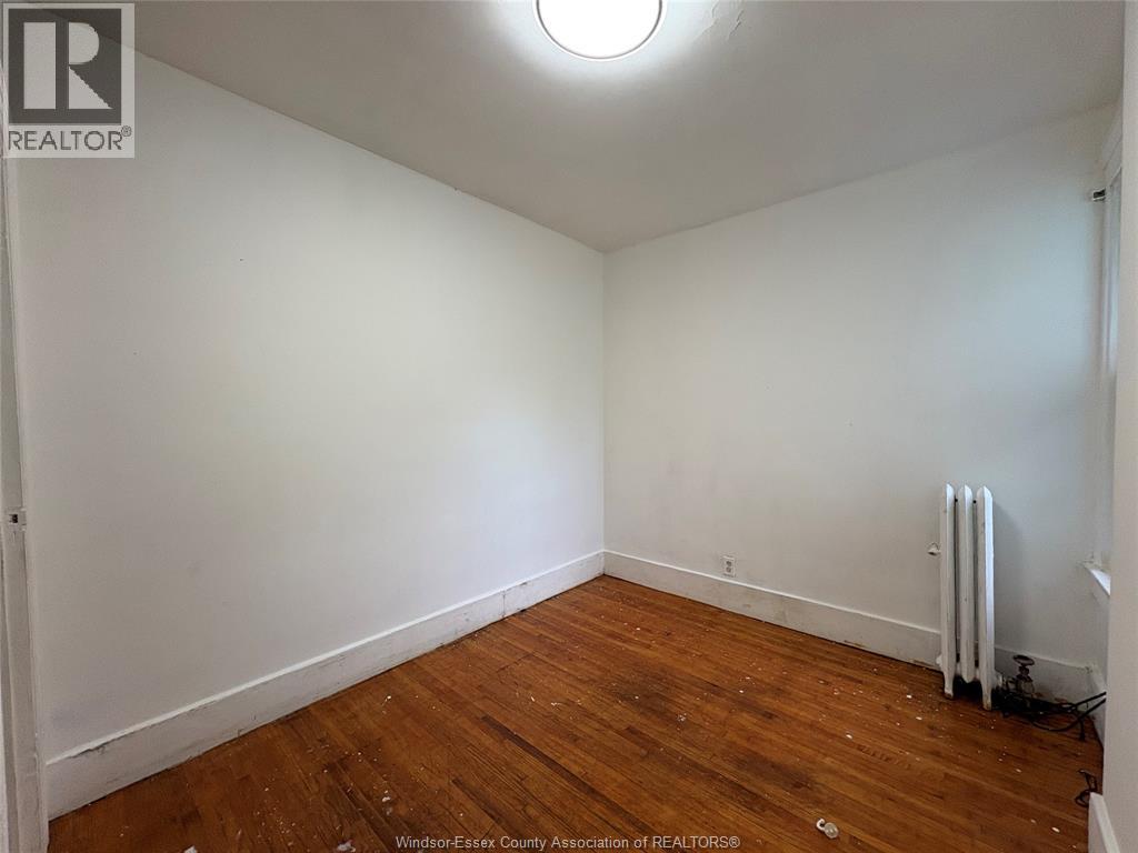 216 Cameron Avenue Property Photo 8