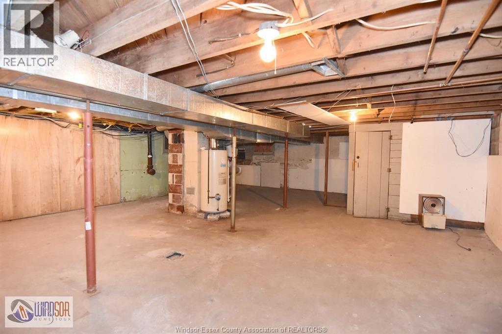911 Front Road Property Photo 35