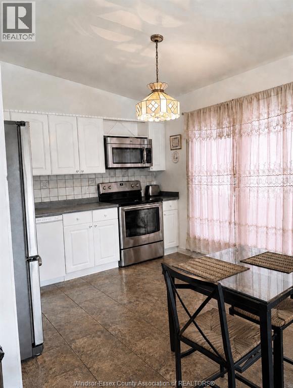 5 Allen Court Property Photo 2