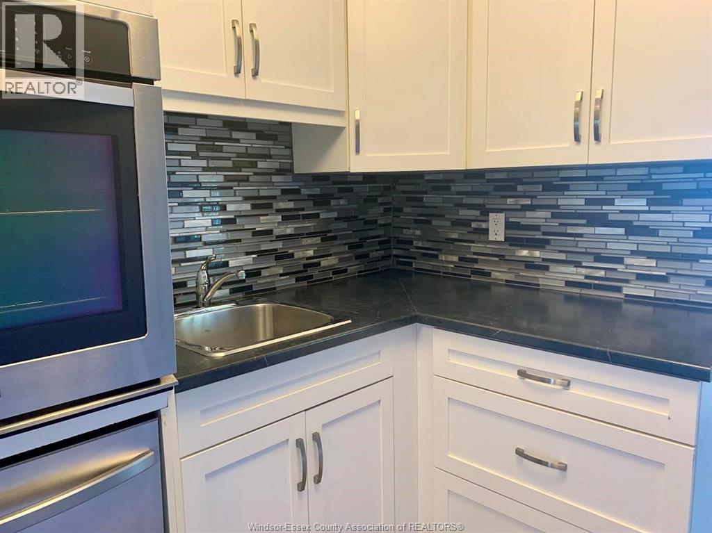 1368 Marlbourough Boulevard Property Photo 7
