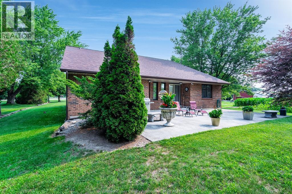 621 County Rd 20 Property Photo 37