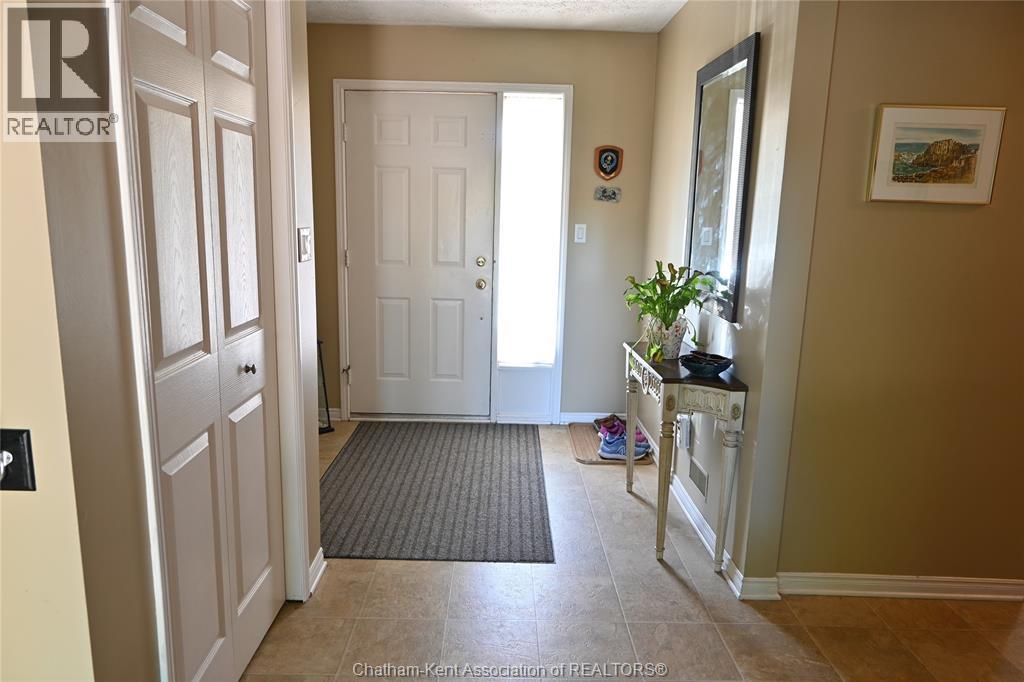 5 Bernard Avenue East Property Photo 2