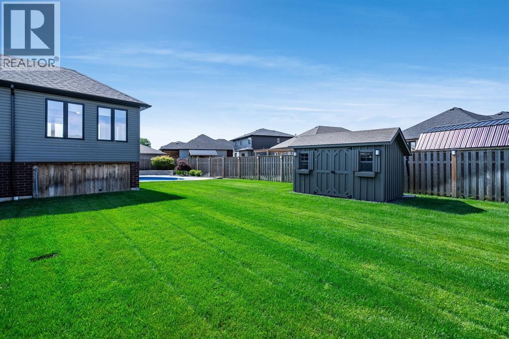 64 Valencia Drive Property Photo 45
